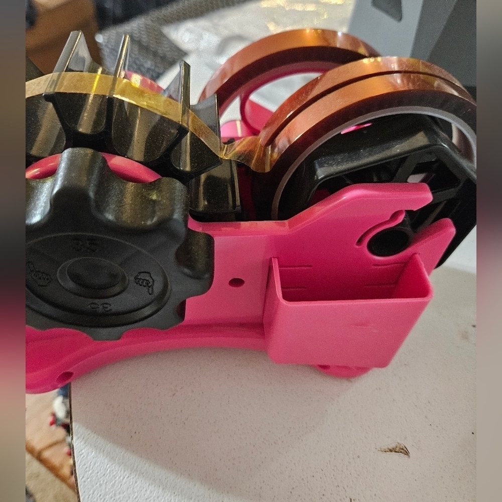 Pink Heat Tape Dispenser Multi Roll 3 Included! - Picture 3 of 6